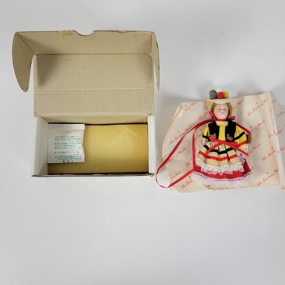 Danbury Mint Gretel-Holland Dolls 5" Red Children Of The World Collectables - Picture 2 of 10